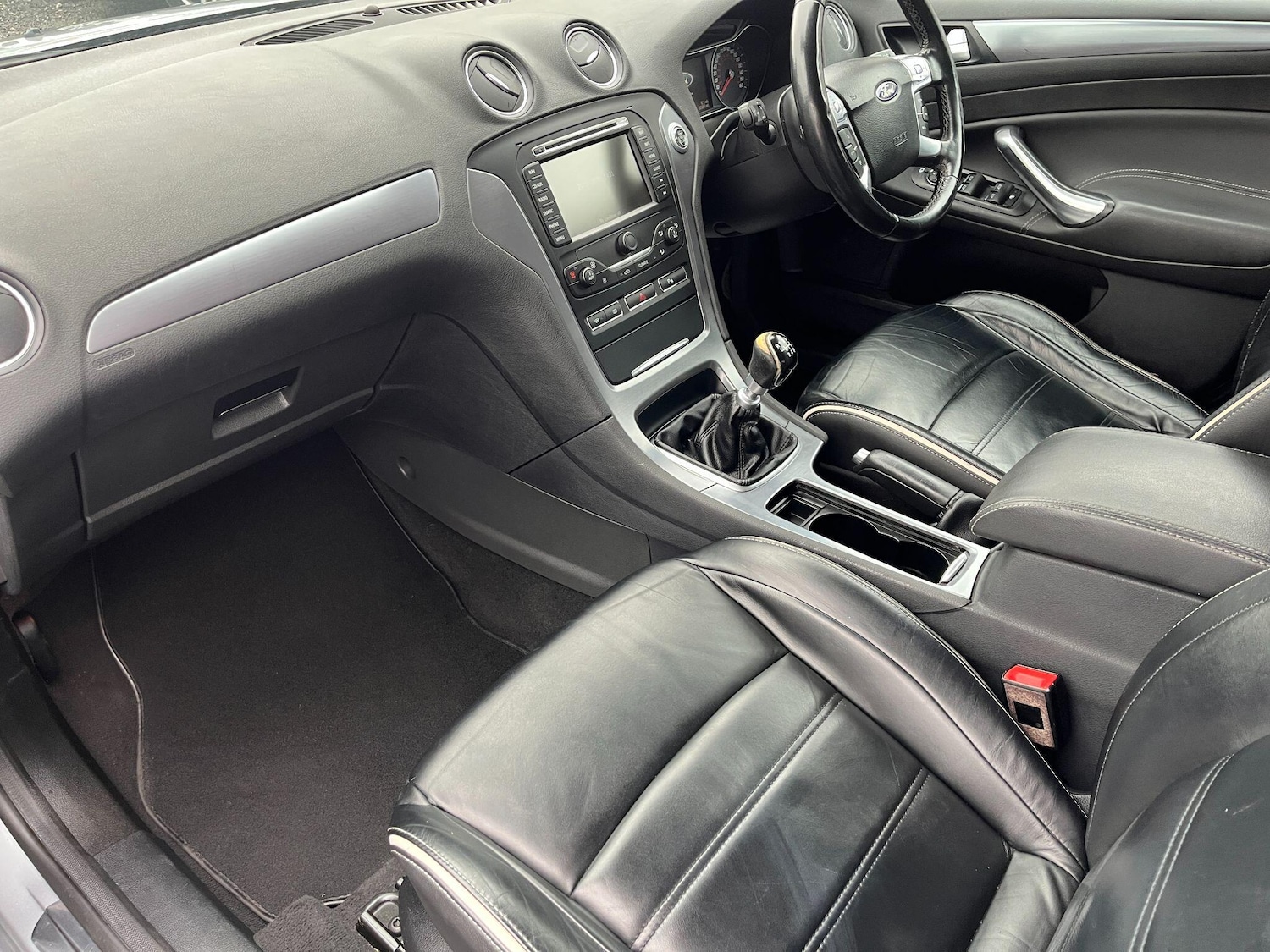 Used Ford Mondeo 2014 for sale - 76408608: Photo 17