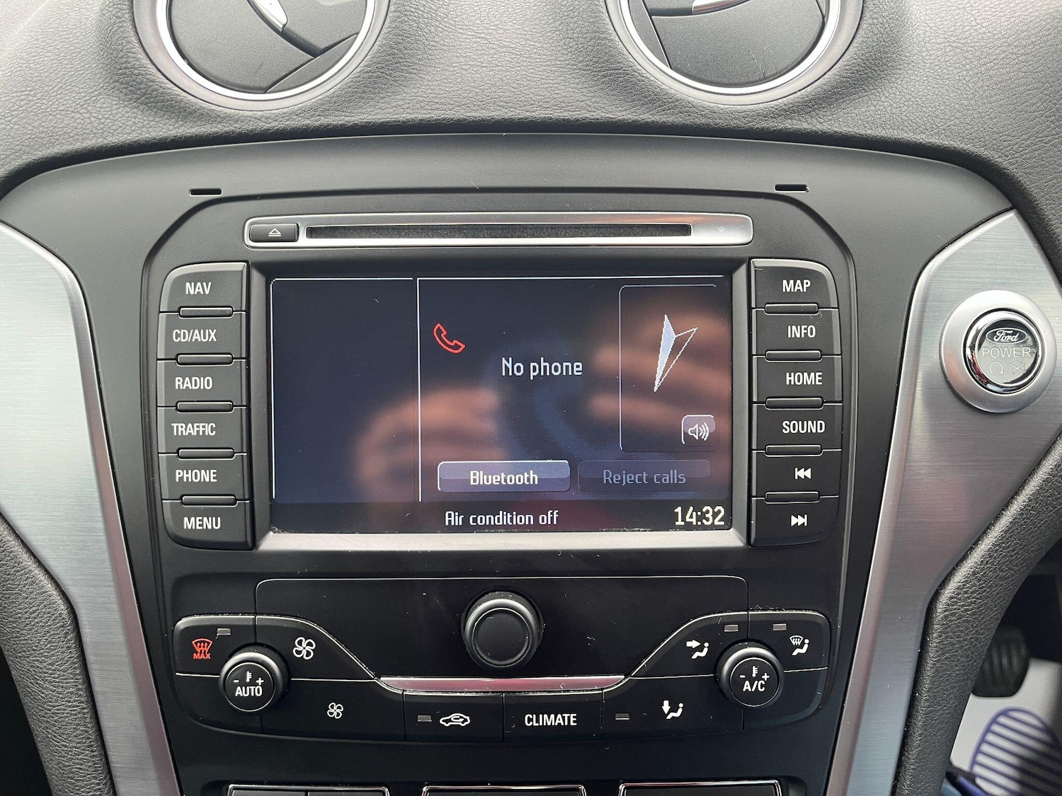 Used Ford Mondeo 2014 for sale - 76408608: Photo 26