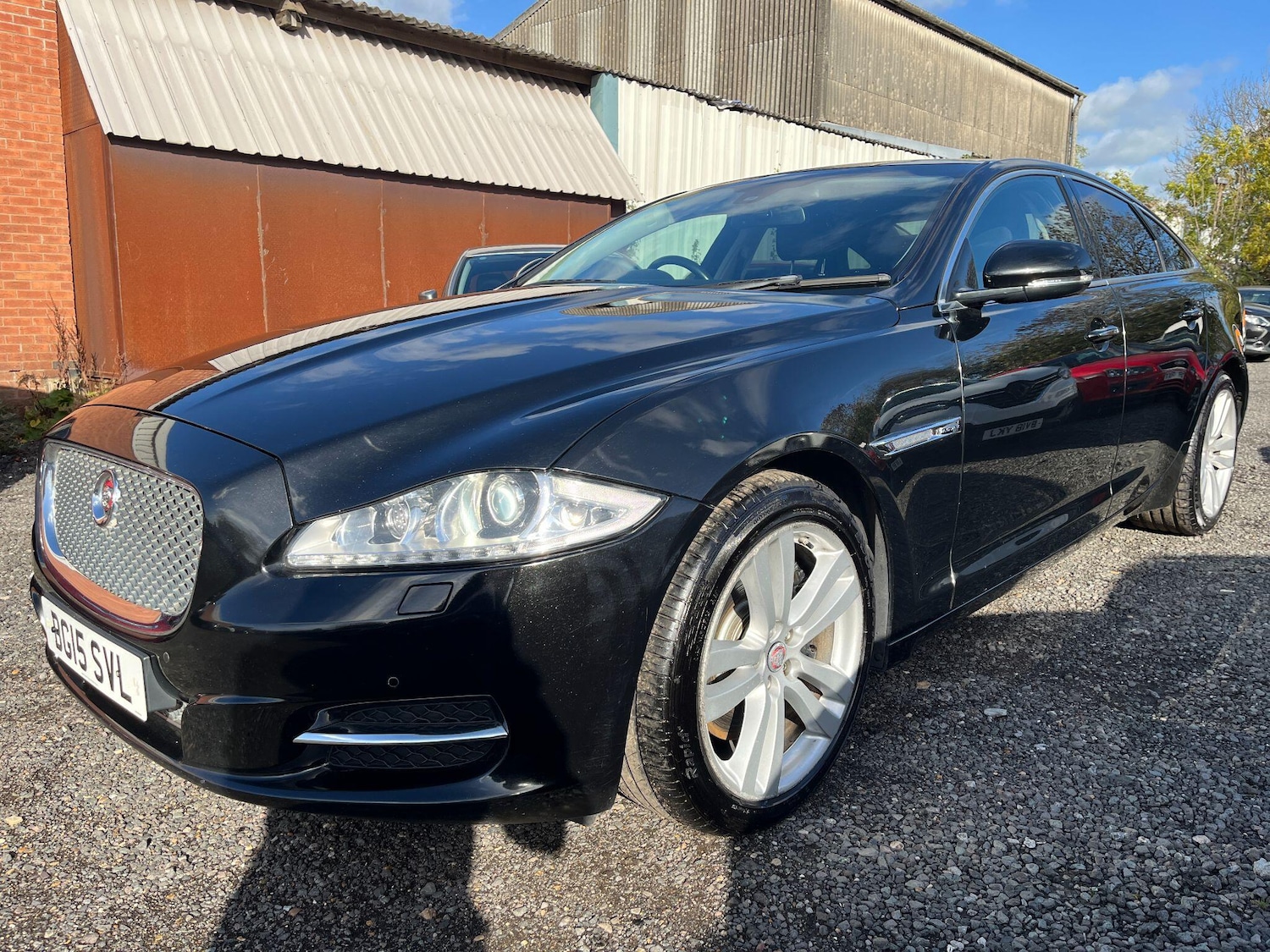 Used Jaguar XJ 2015 for sale - 76398740: Photo 3