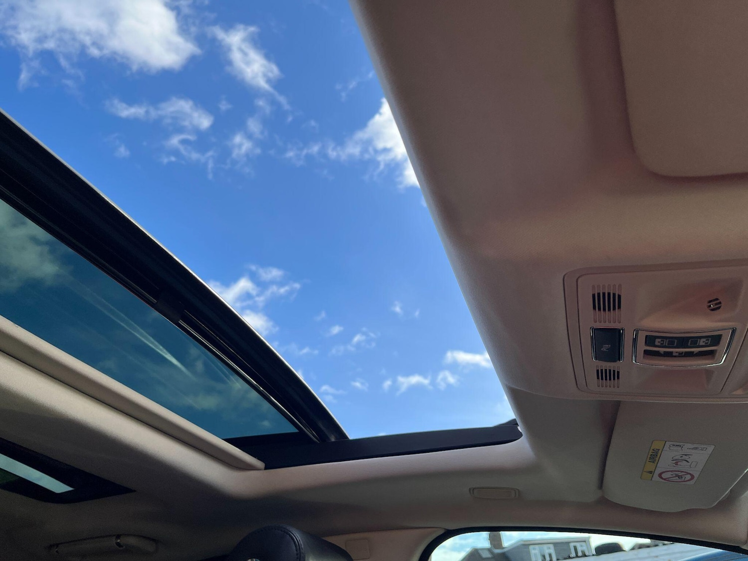 Used Jaguar XJ 2015 for sale - 76398740: Photo 41