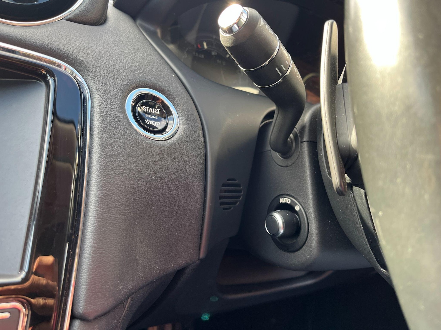 Used Jaguar XJ 2015 for sale - 76398740: Photo 46