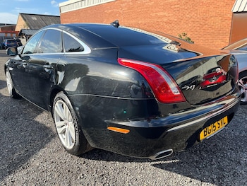 Used Jaguar XJ 2015 for sale - 76398740: Photo