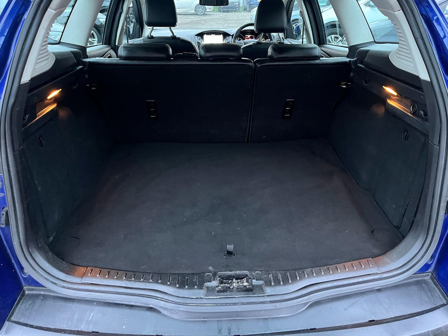 Used Ford Focus 2017 for sale - 76473433: Photo 11