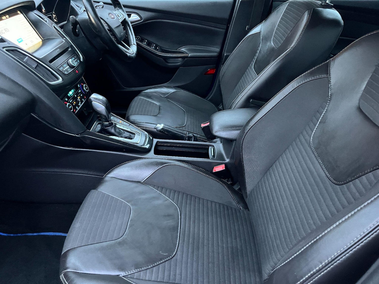 Used Ford Focus 2017 for sale - 76473433: Photo 14