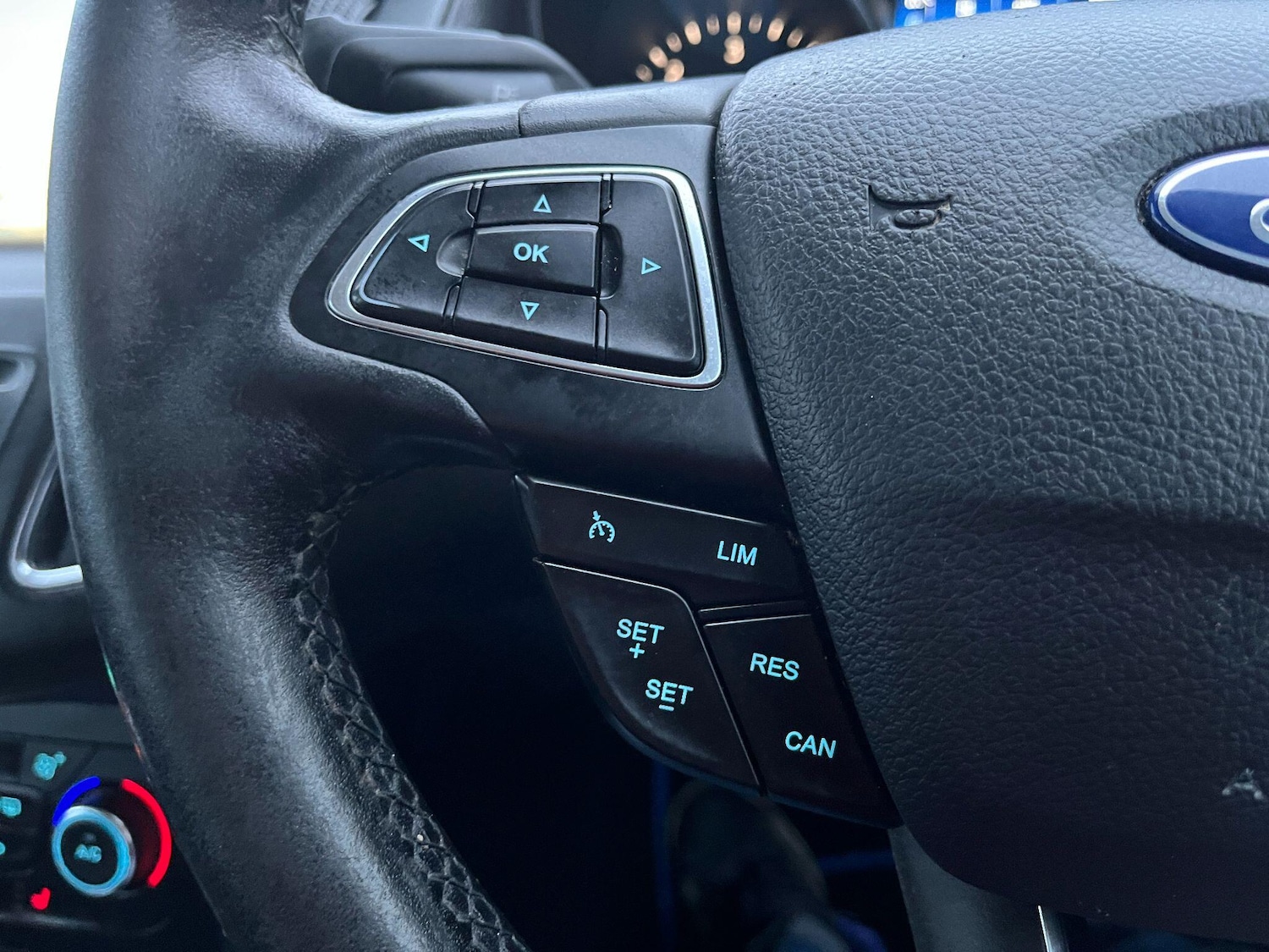 Used Ford Focus 2017 for sale - 76473433: Photo 21