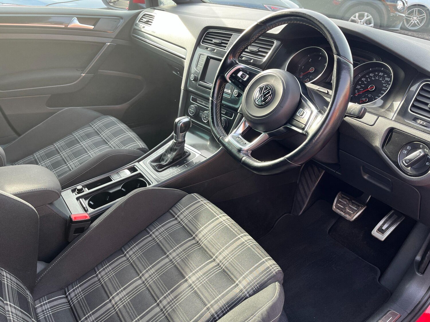 Used Volkswagen Golf 2015 for sale - 77586311: Photo 10