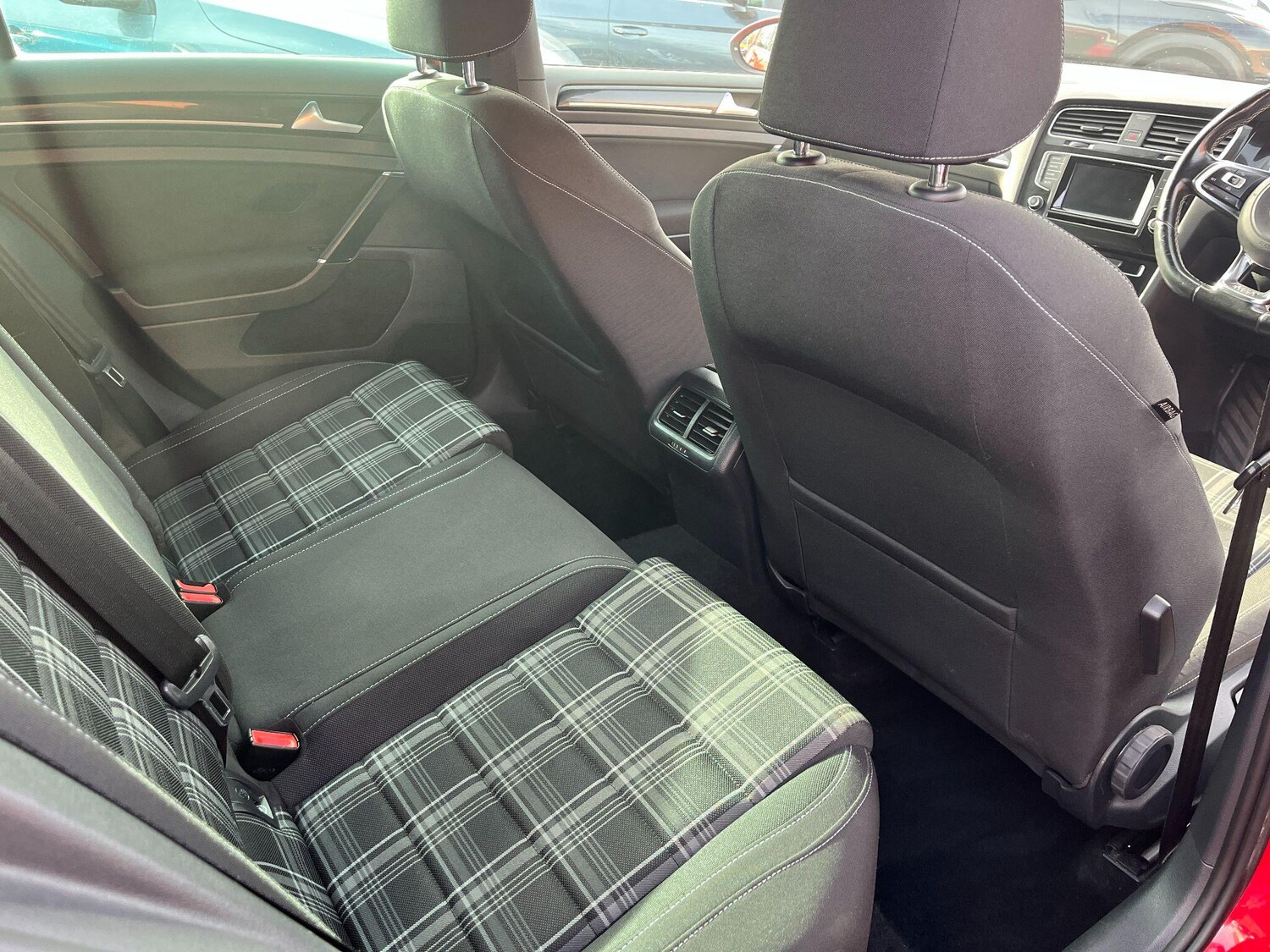 Used Volkswagen Golf 2015 for sale - 77586311: Photo 12