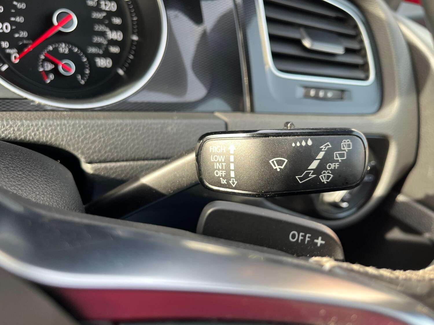 Used Volkswagen Golf 2015 for sale - 77586311: Photo 22