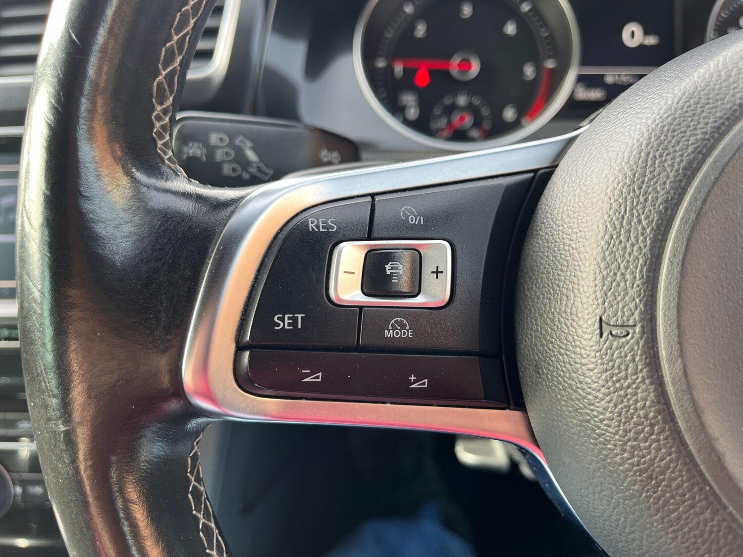 Used Volkswagen Golf 2015 for sale - 77586311: Photo 24