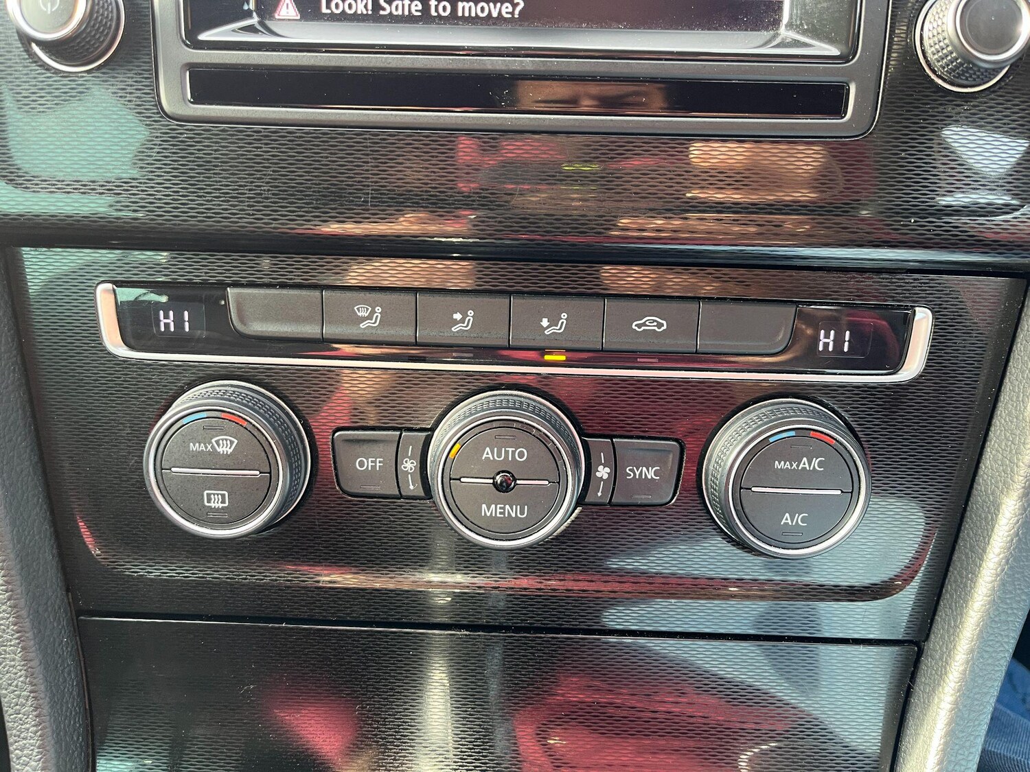 Used Volkswagen Golf 2015 for sale - 77586311: Photo 30