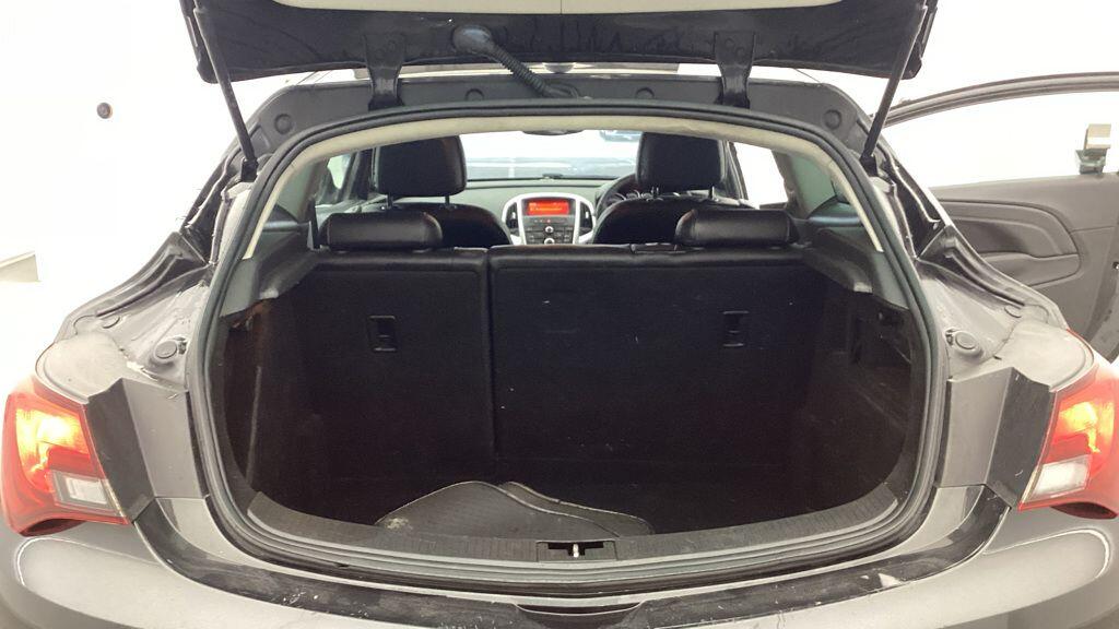 Used Vauxhall Astra GTC 2016 for sale - 77097961: Photo 9