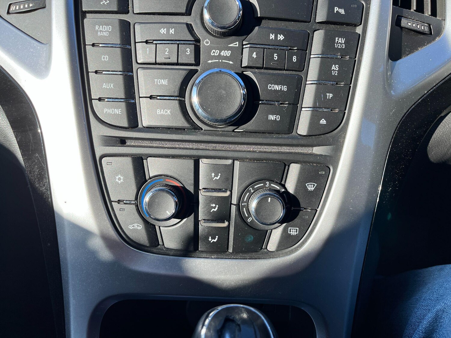 Used Vauxhall Astra 2013 for sale - 76122351: Photo 26