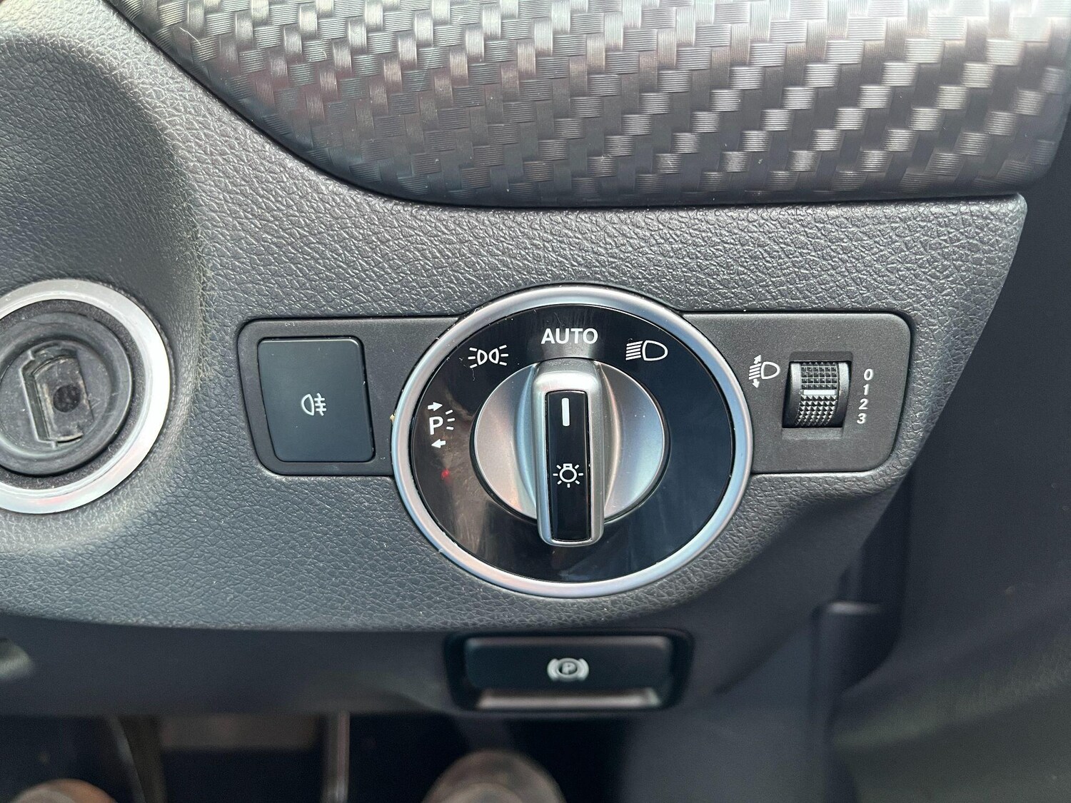 Used Mercedes-Benz A-Class 2016 for sale - 77586388: Photo 21