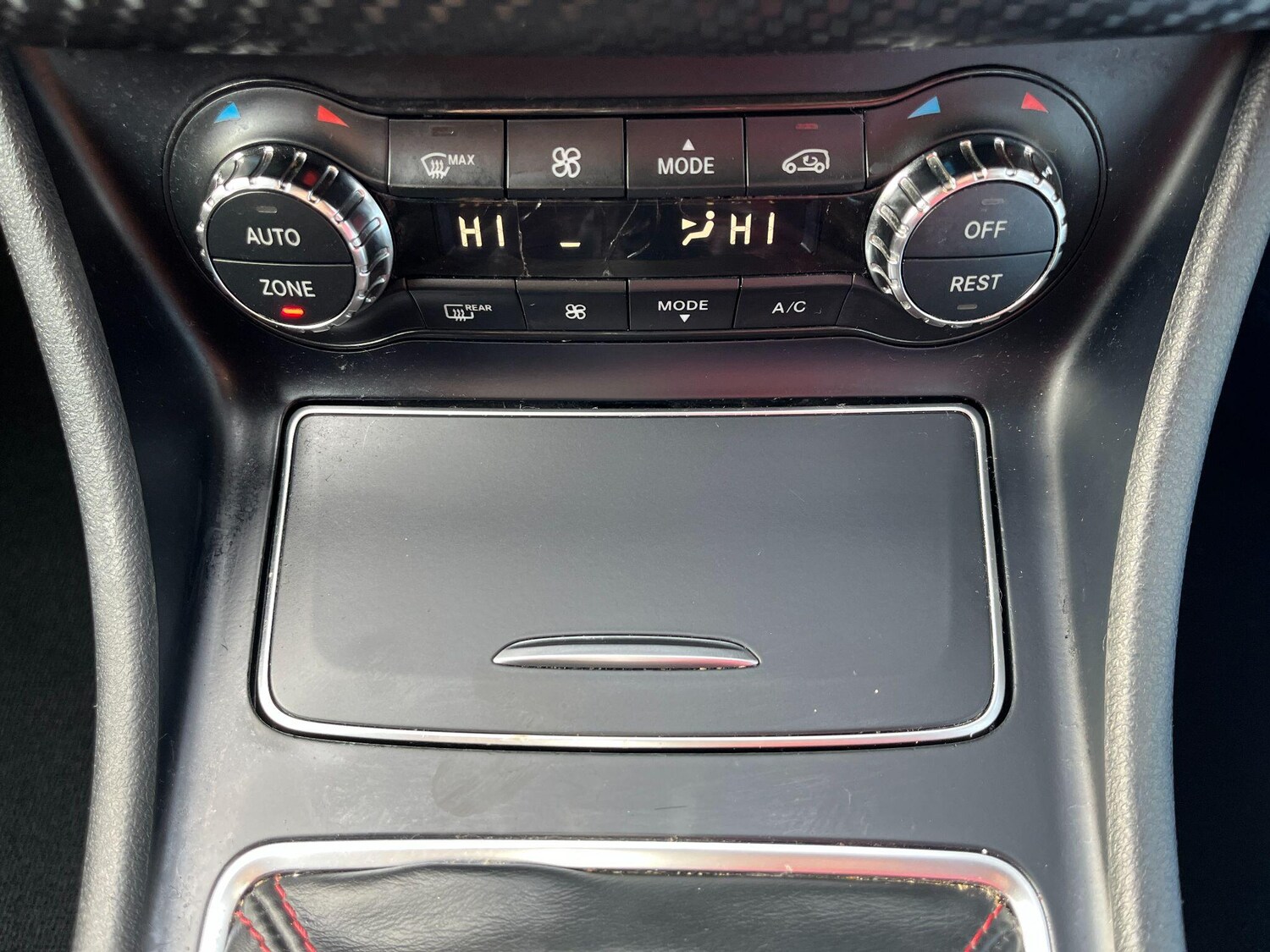 Used Mercedes-Benz A-Class 2016 for sale - 77586388: Photo 35