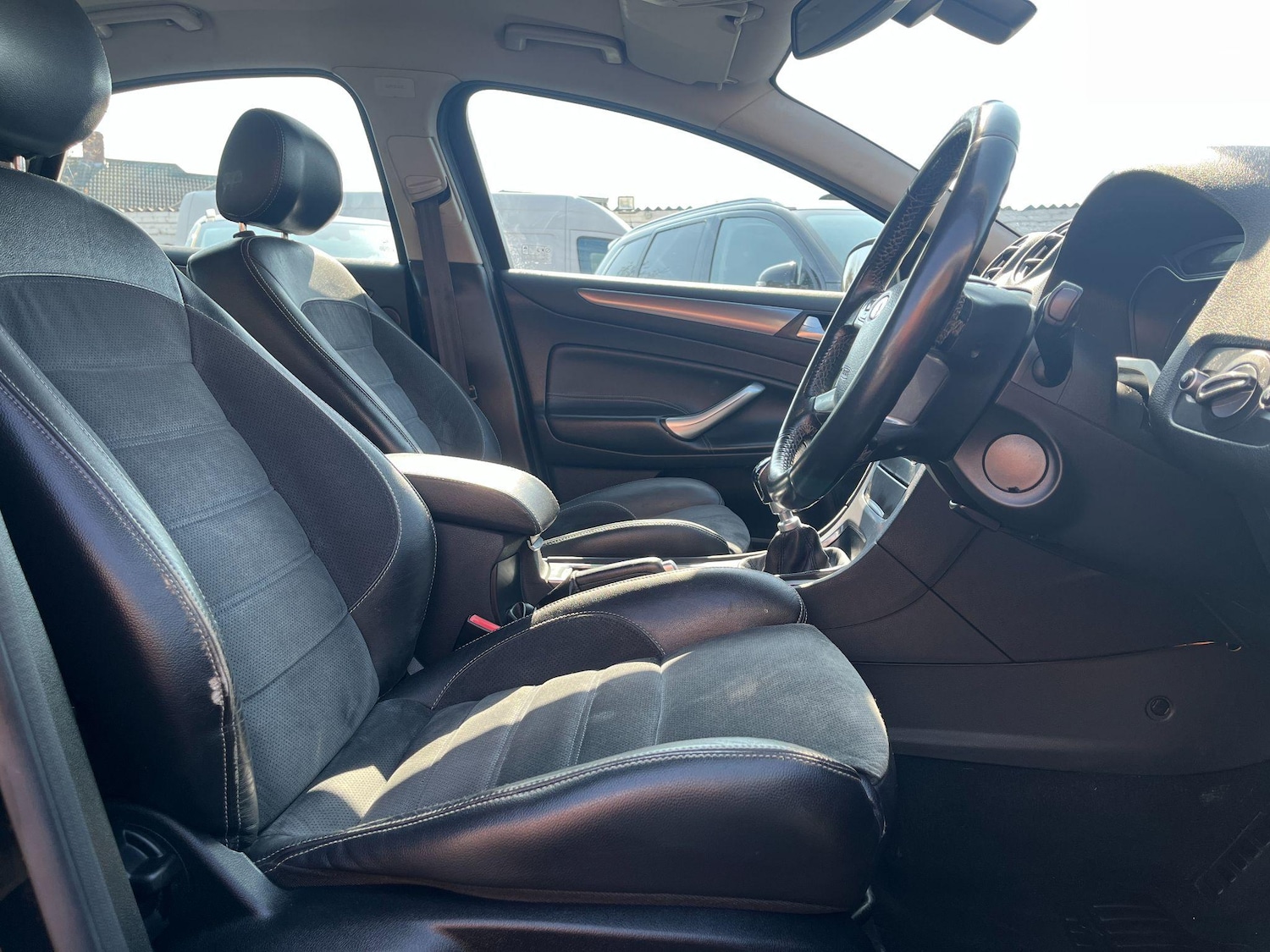 Used Ford Mondeo 2011 for sale - 76991025: Photo 10