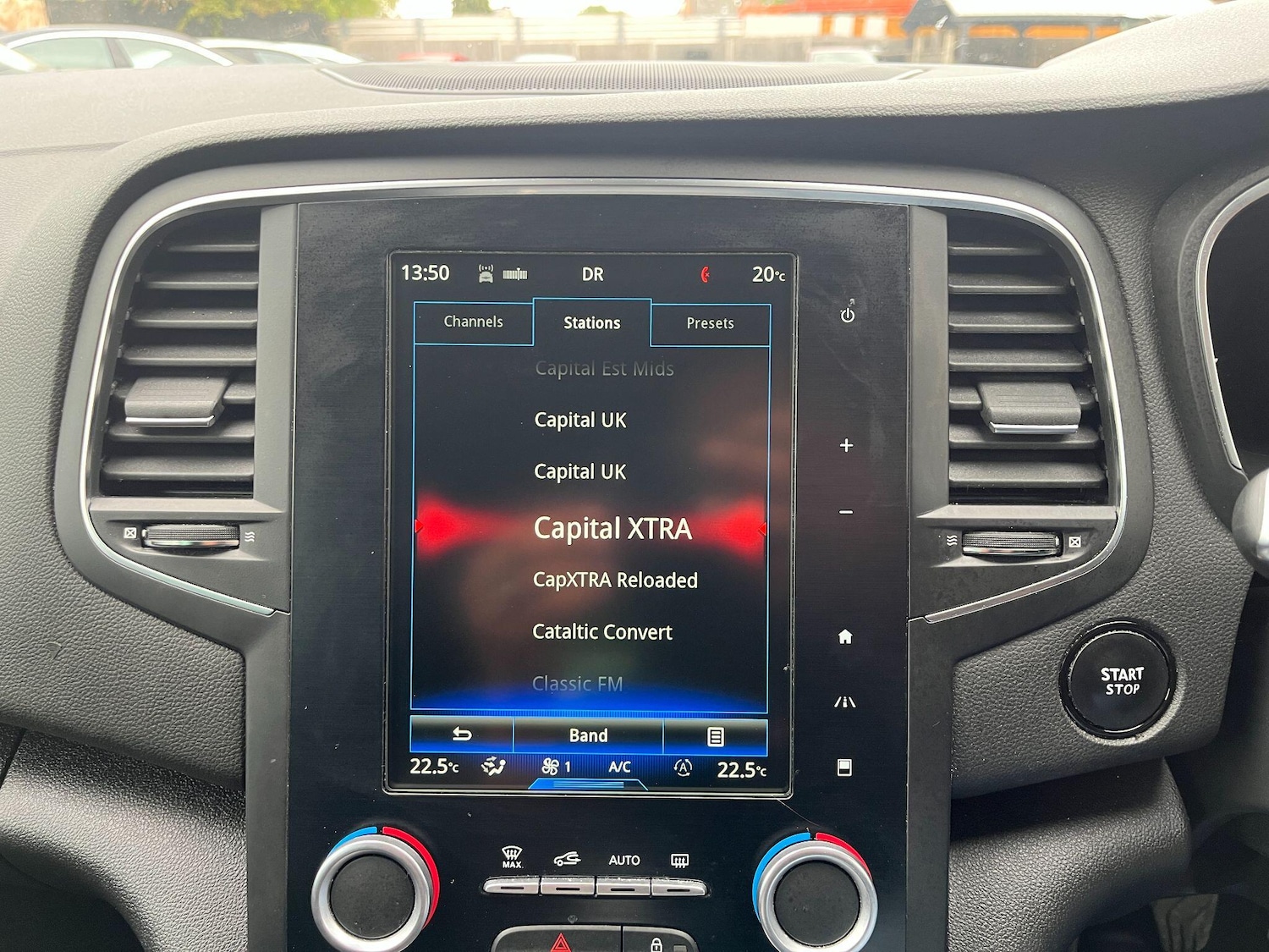 Used Renault Megane 2017 for sale - 76801728: Photo 30