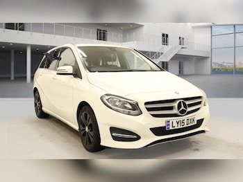 Used Mercedes-Benz B Class 2015 for sale - 77440199: Photo