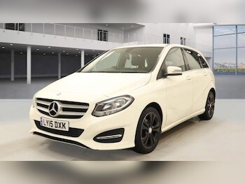 Used Mercedes-Benz B Class 2015 for sale - 77440199: Photo