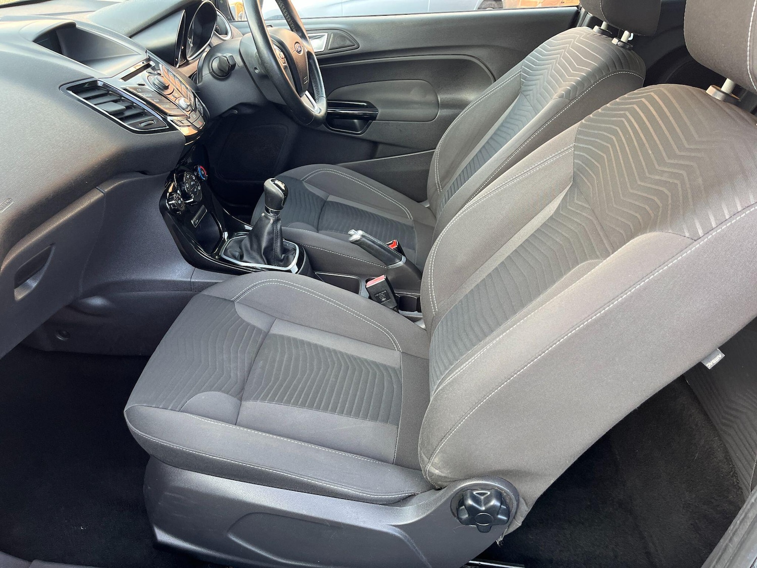 Used Ford Fiesta 2014 for sale - 76572294: Photo 14