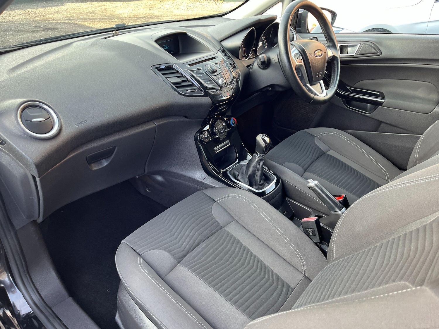 Used Ford Fiesta 2014 for sale - 76572294: Photo 15