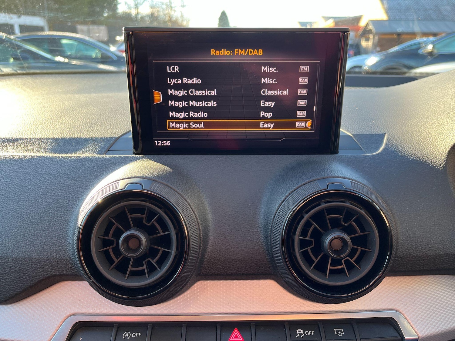 Used Audi Q2 2018 for sale - 77098073: Photo 23