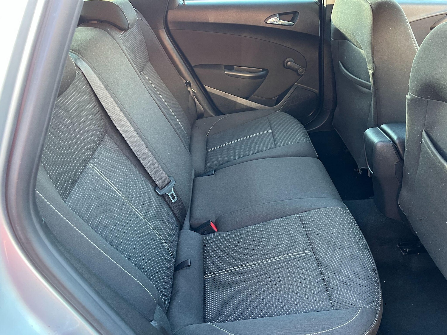 Used Vauxhall Astra 2013 for sale - 76989872: Photo 13