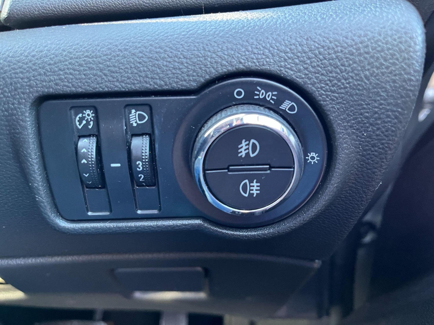 Used Vauxhall Astra 2013 for sale - 76989872: Photo 21