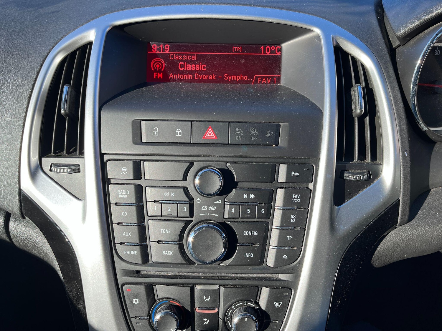 Used Vauxhall Astra 2013 for sale - 76989872: Photo 27