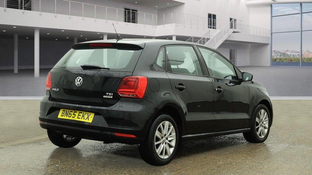 Used Volkswagen Polo 2015 for sale - 77279142: Photo 4