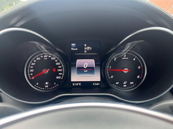 Used Mercedes-Benz C Class 2014 for sale - 75297979: Photo 10