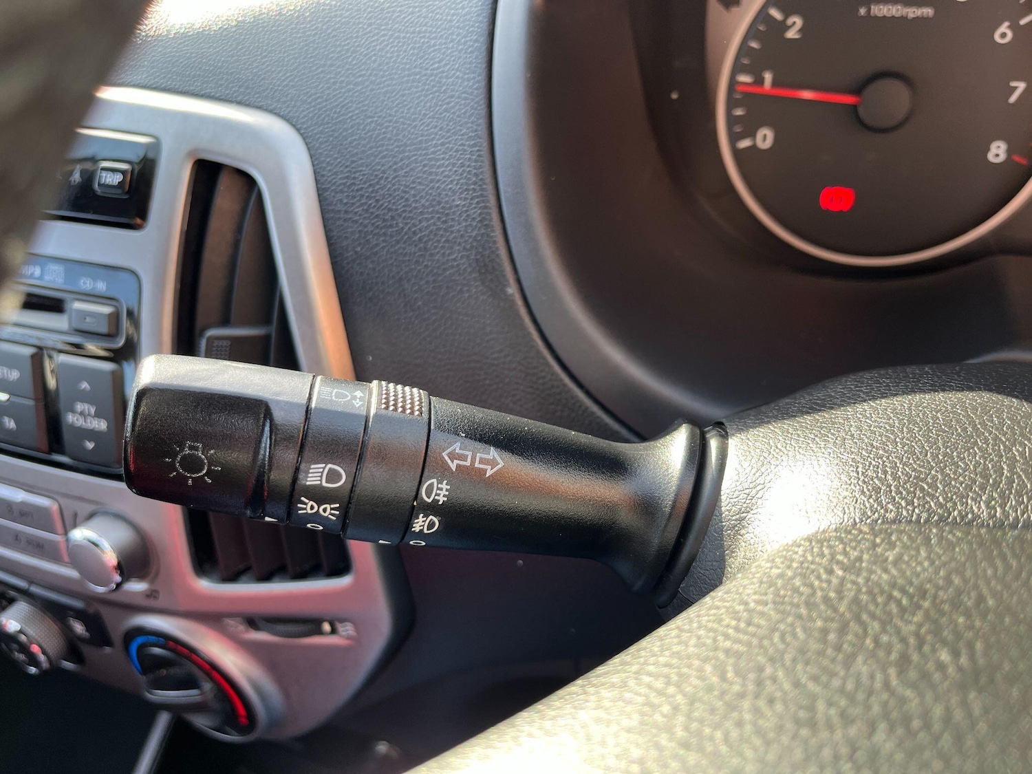 Used Hyundai i20 2014 for sale - 76573664: Photo 18