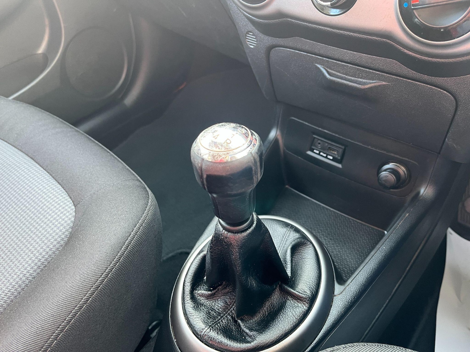 Used Hyundai i20 2014 for sale - 76573664: Photo 25