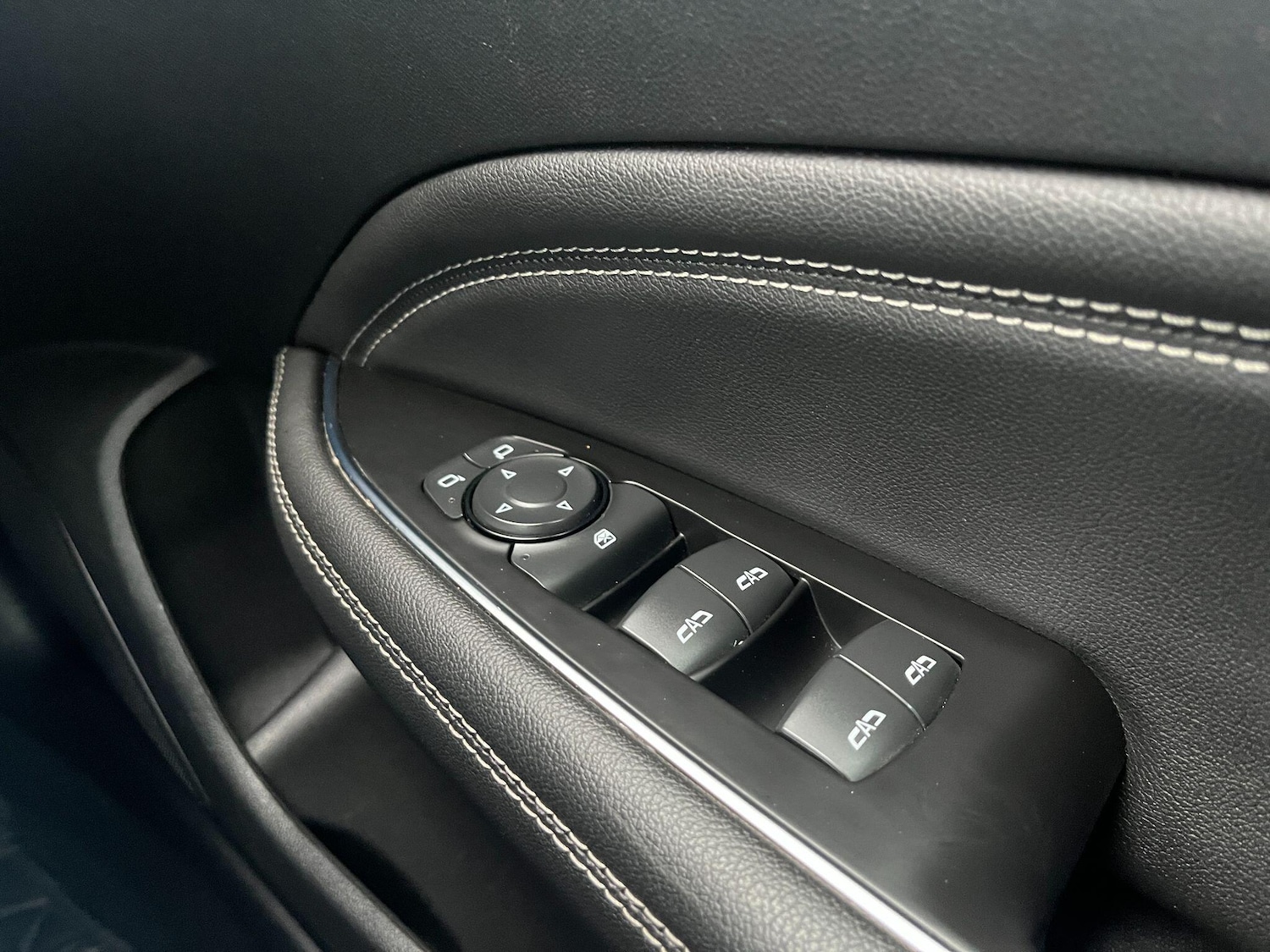 Used Vauxhall Insignia 2017 for sale - 77040410: Photo 19