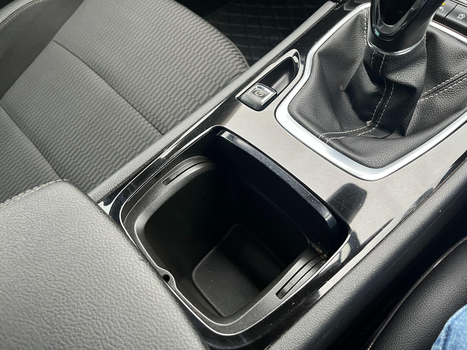 Used Vauxhall Insignia 2017 for sale - 77040410: Photo 36