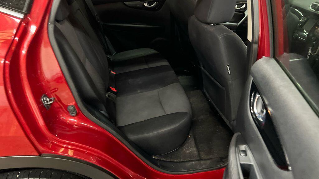 Used Nissan Qashqai 2016 for sale - 77586304: Photo 10