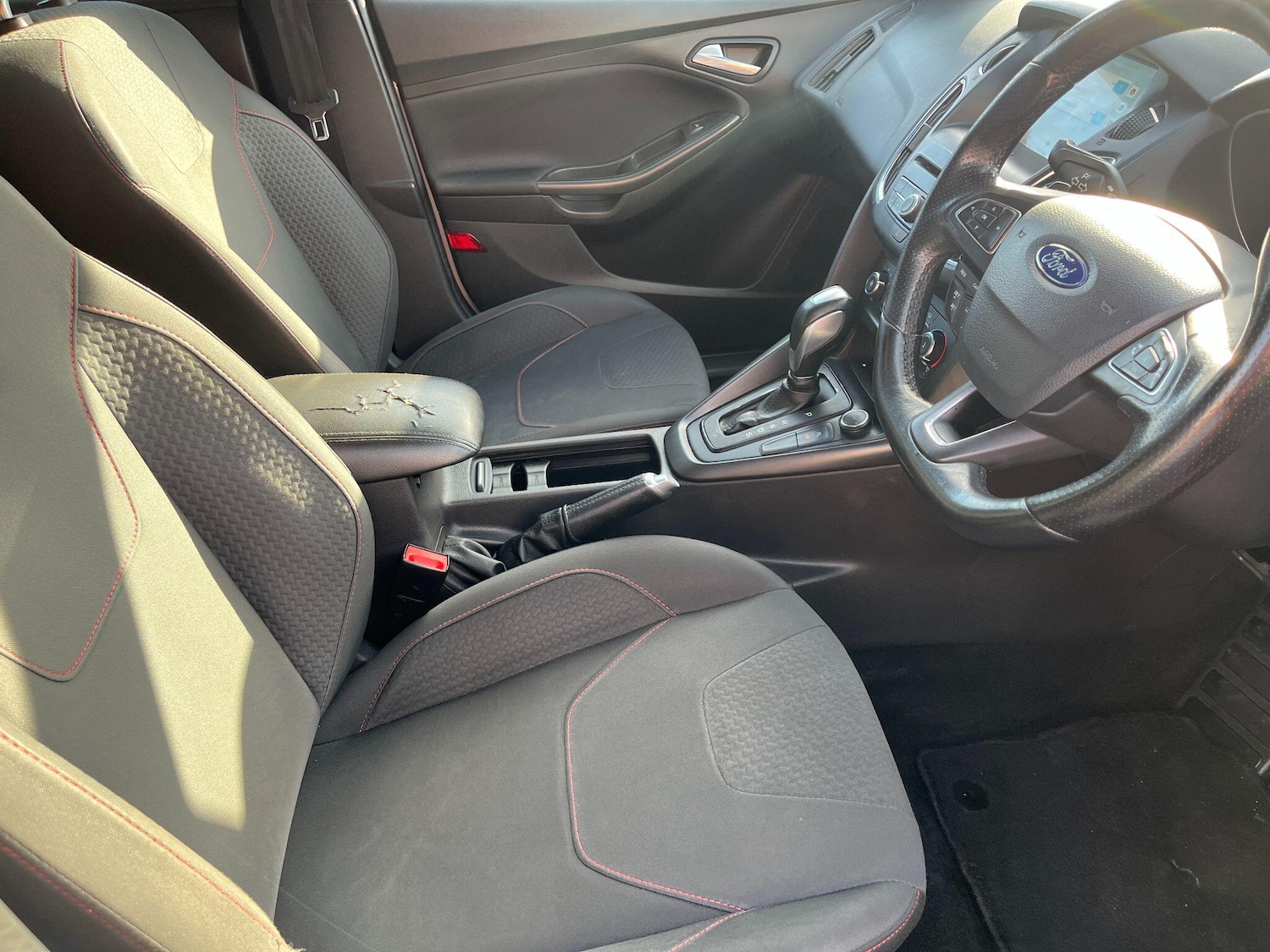 Used Ford Focus 2018 for sale - 76572394: Photo 11