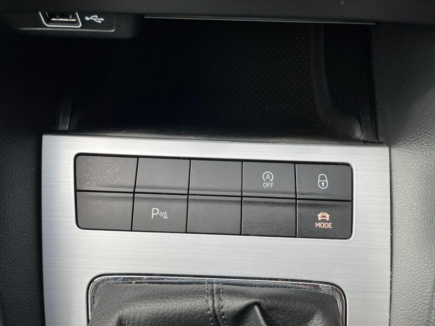 Vehicle 33