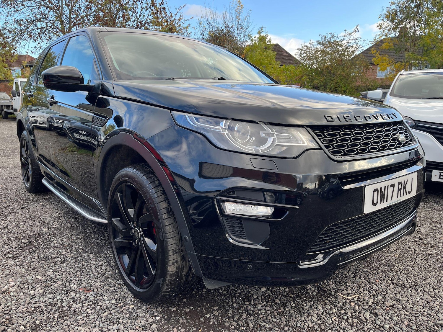 Used Land Rover Discovery Sport 2017 for sale - 76388031: Photo 1