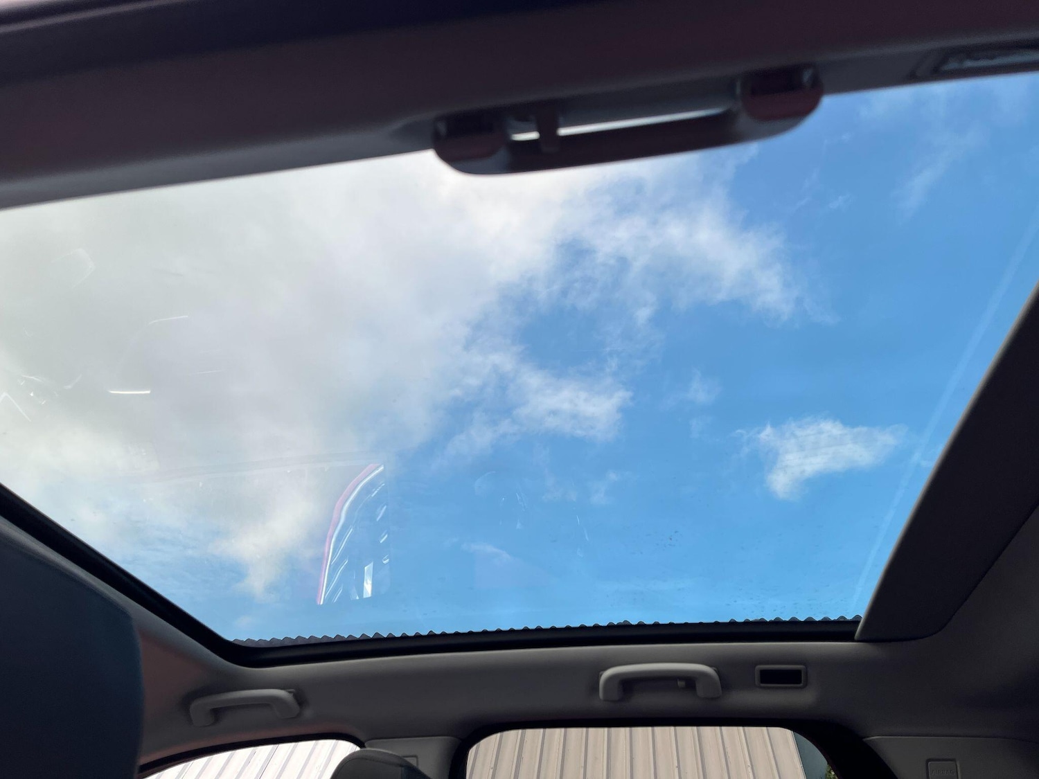 Used Land Rover Discovery Sport 2017 for sale - 76388031: Photo 21