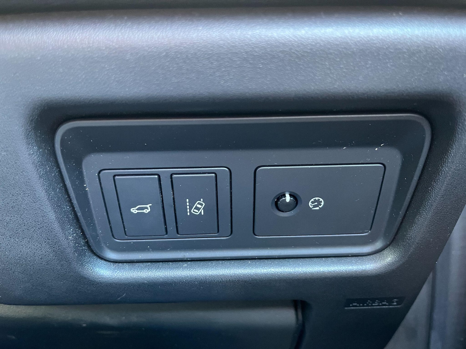 Used Land Rover Discovery Sport 2017 for sale - 76388031: Photo 27