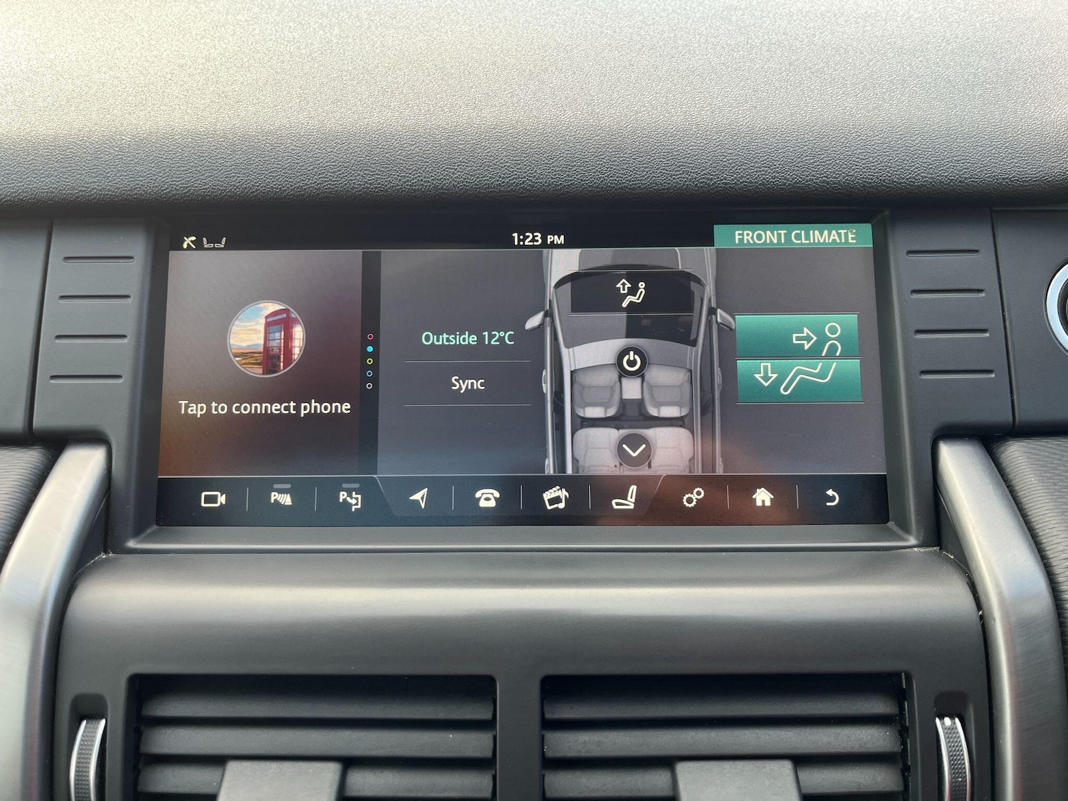 Used Land Rover Discovery Sport 2017 for sale - 76388031: Photo 30