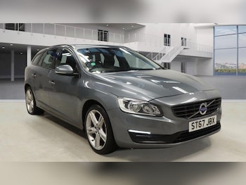 (67) - 2.0 D4 Business Edition Lux Euro 6 (s/s) 5dr