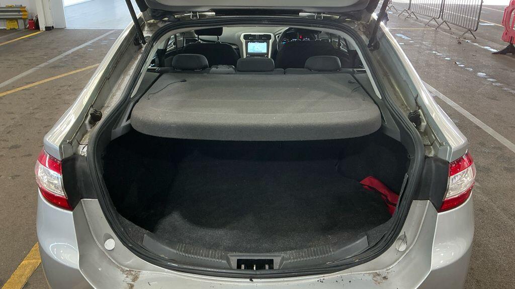 Used Ford Mondeo 2017 for sale - 77131398: Photo 9