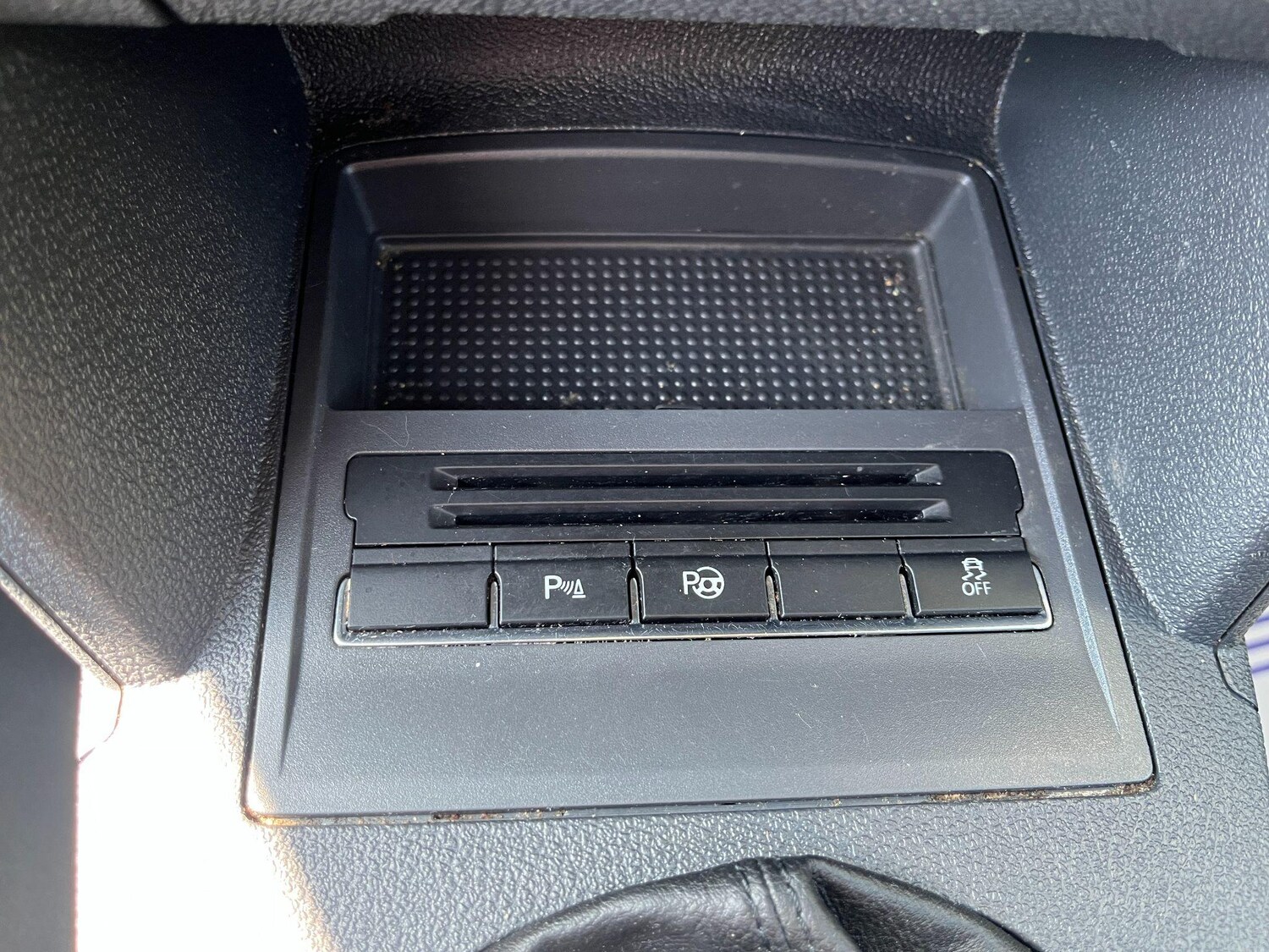 Used Volkswagen Touran 2013 for sale - 76425258: Photo 34