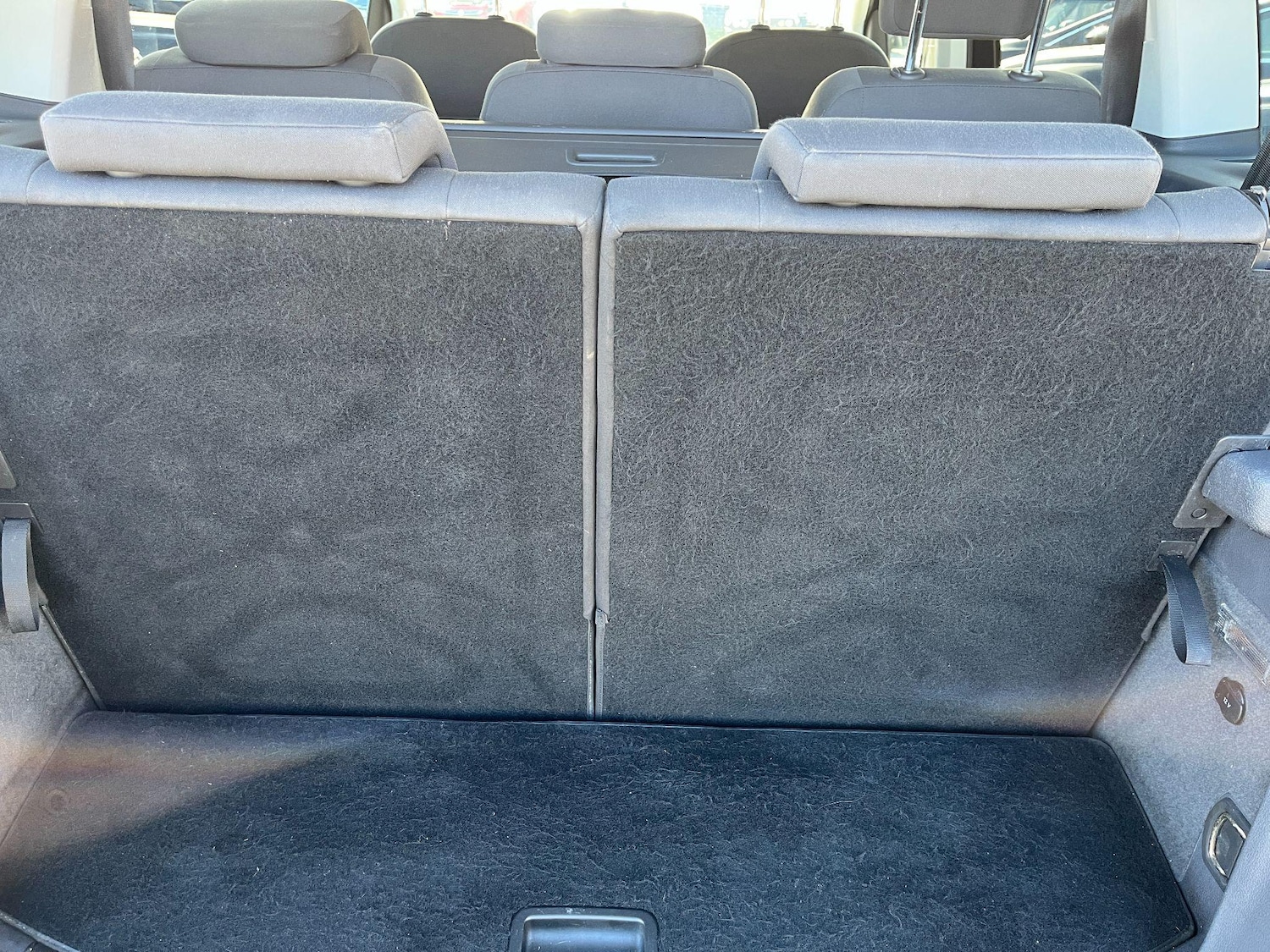 Used Volkswagen Touran 2013 for sale - 76425258: Photo 9