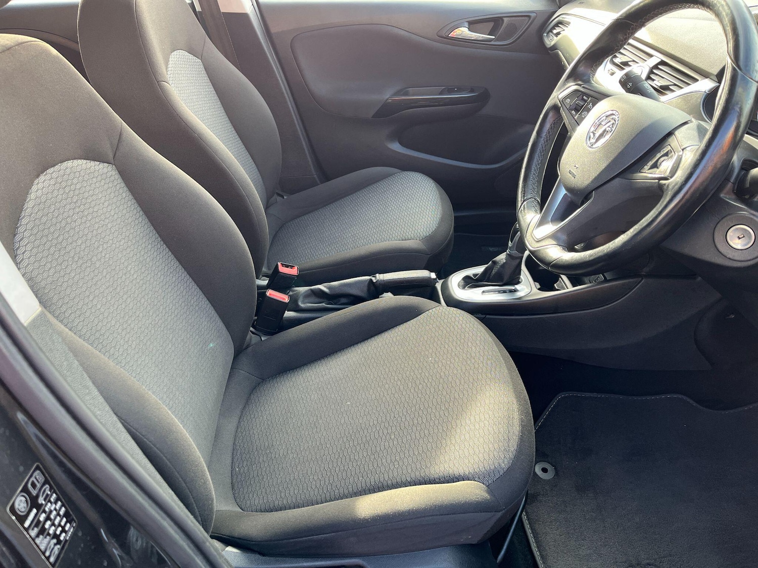 Used Vauxhall Corsa 2016 for sale - 76399180: Photo 10