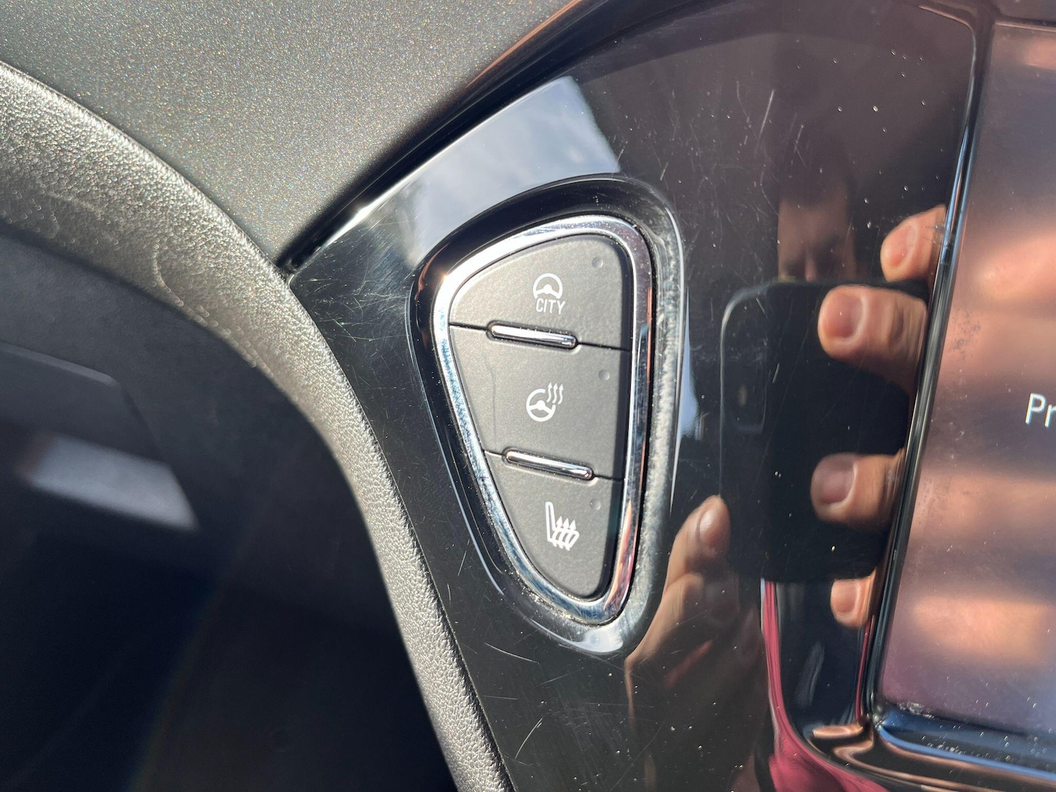 Used Vauxhall Corsa 2016 for sale - 76399180: Photo 24