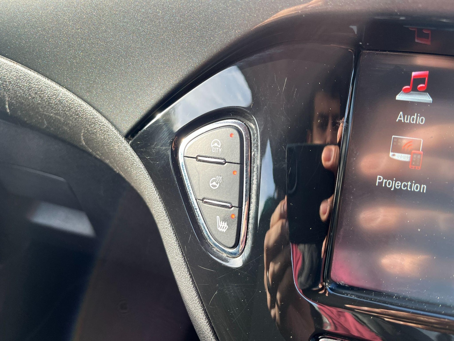 Used Vauxhall Corsa 2016 for sale - 76399180: Photo 25