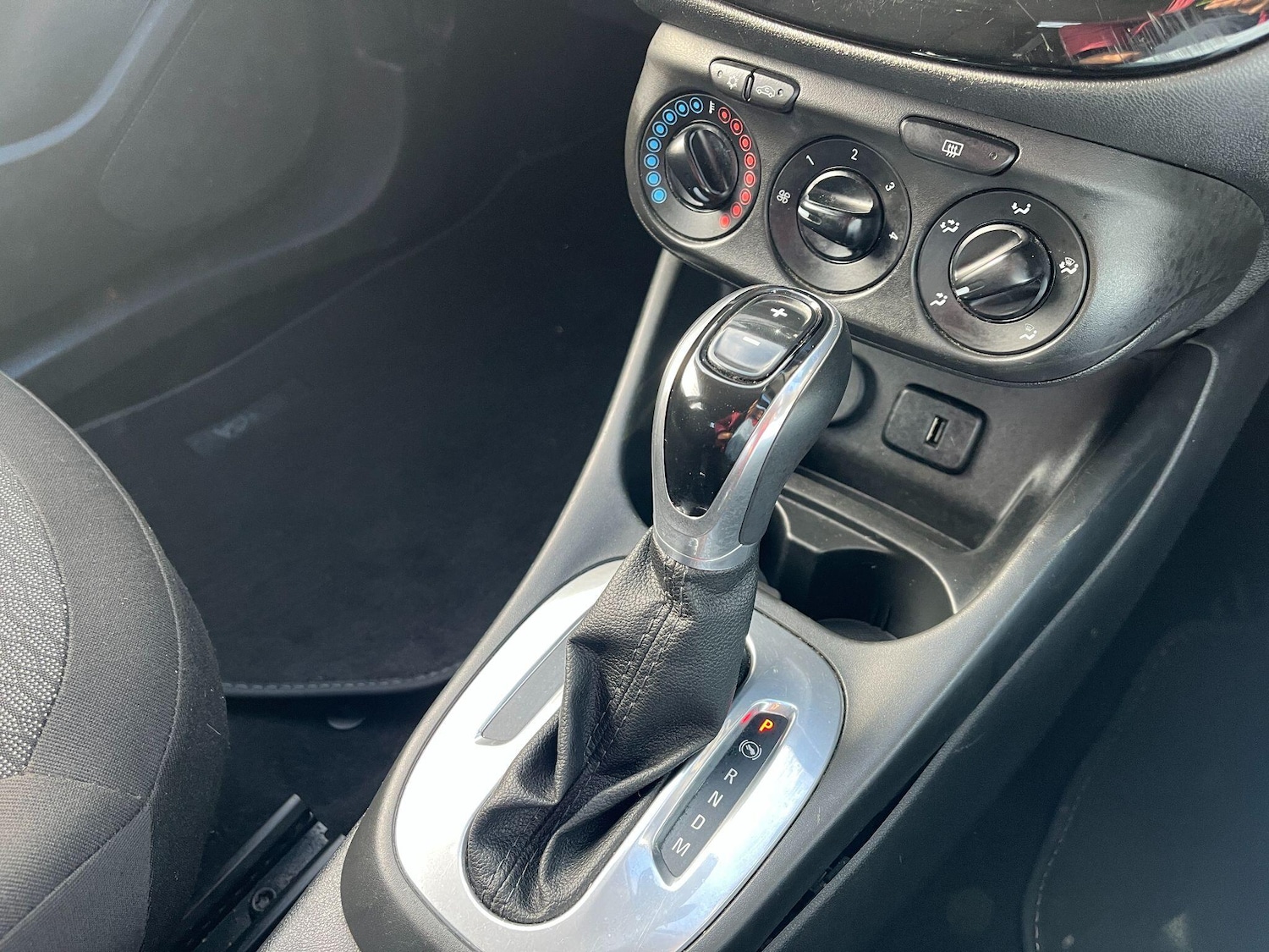 Used Vauxhall Corsa 2016 for sale - 76399180: Photo 30