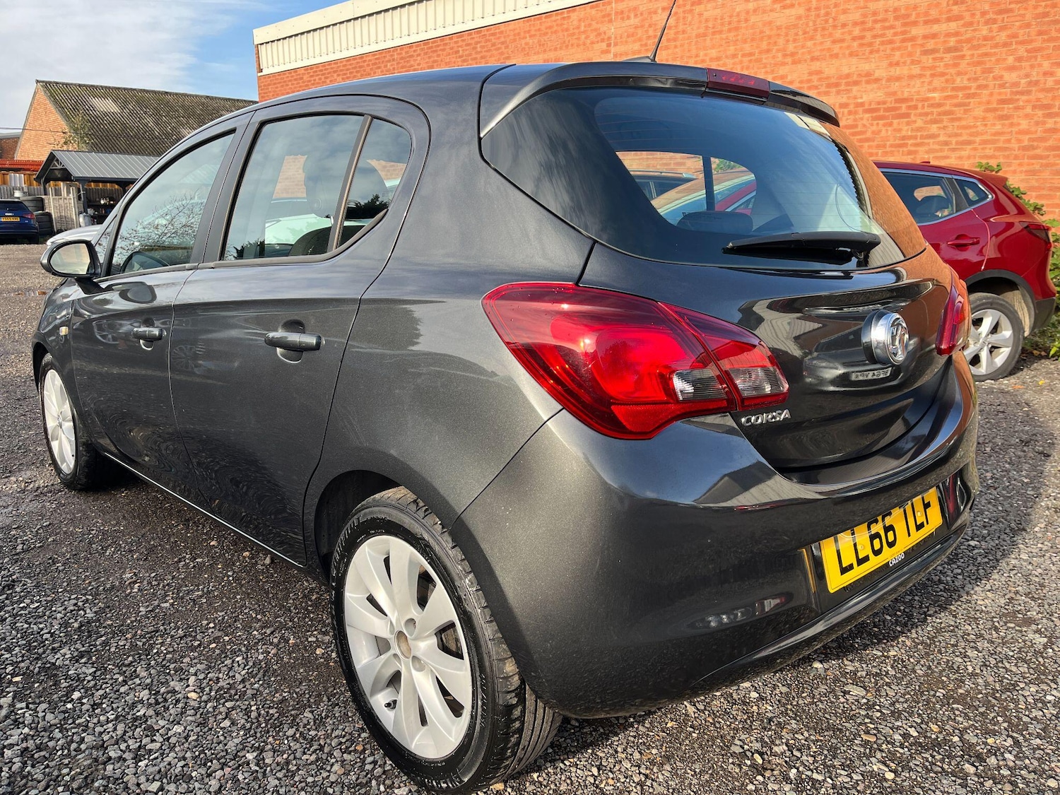 Used Vauxhall Corsa 2016 for sale - 76399180: Photo 5